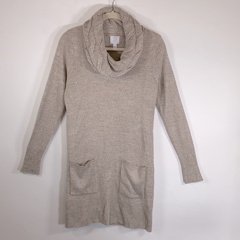 New York & Co Relaxed Fit Cowl Neckline Women’s Size S Oatmeal Tunic Sweater